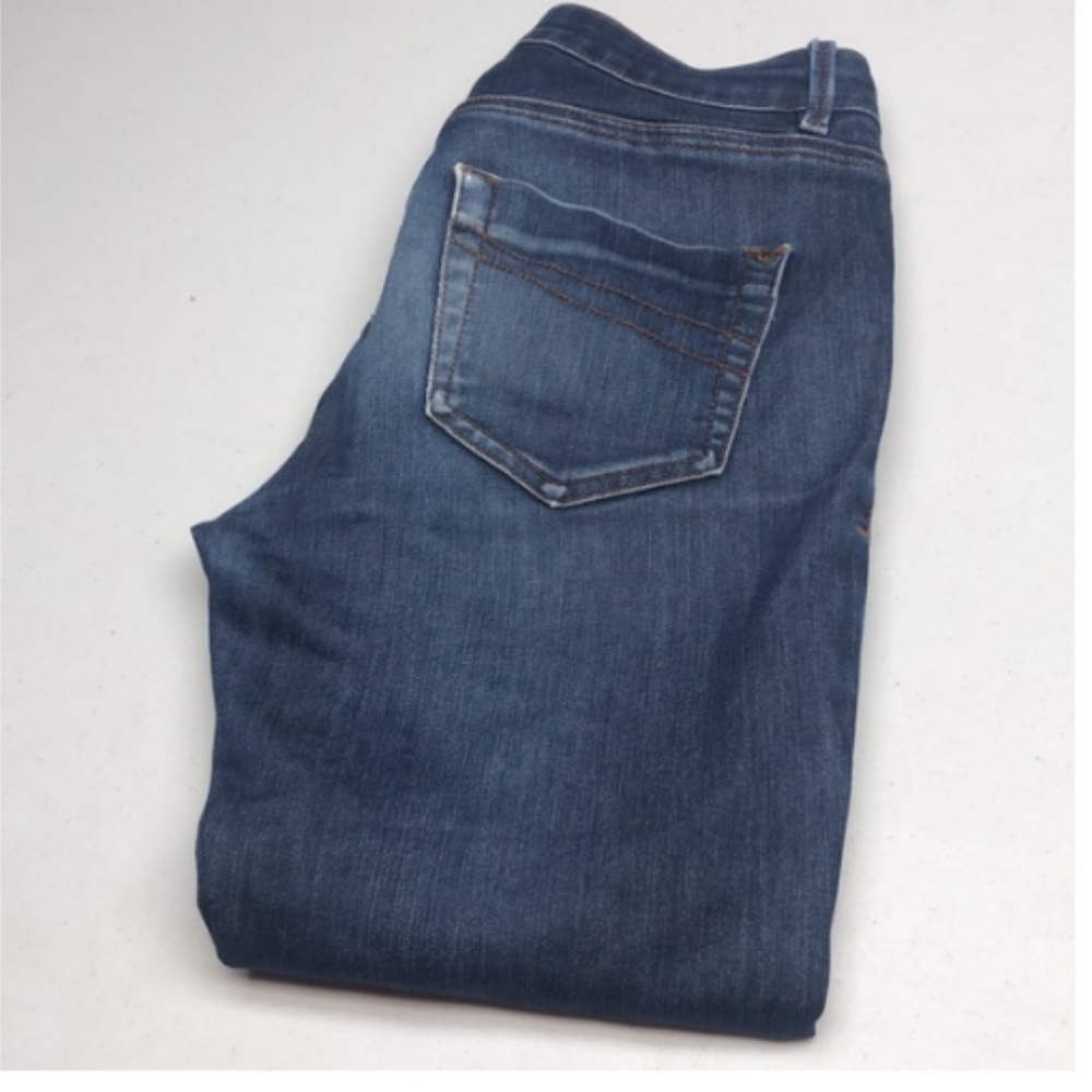 PREMIUM RW&CO MID-RISE STRAIGHT FIT JEANS 28x32 ⭐️